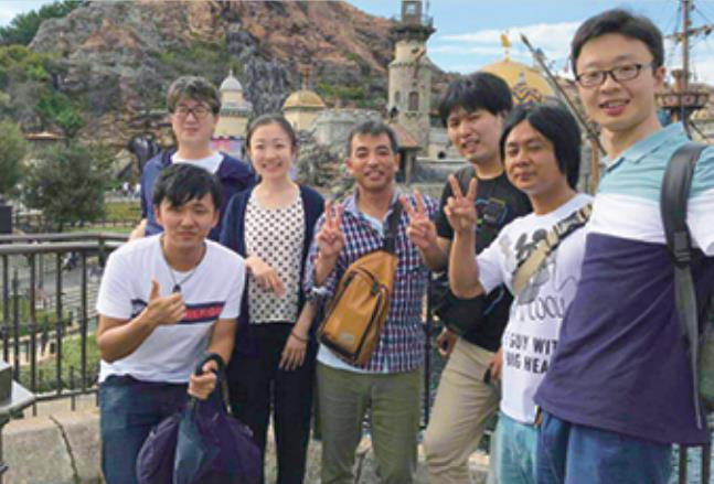 ���ս���